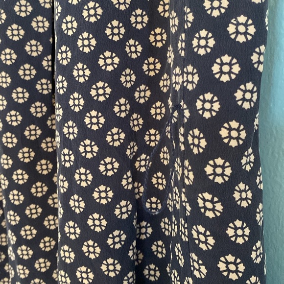 Madewell navy blue blue  and White Floral Sleeveless A- line Dress - size small - Picture 7 of 7